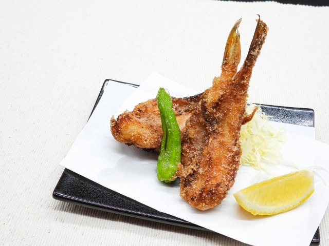 シロサバフグのから揚げ