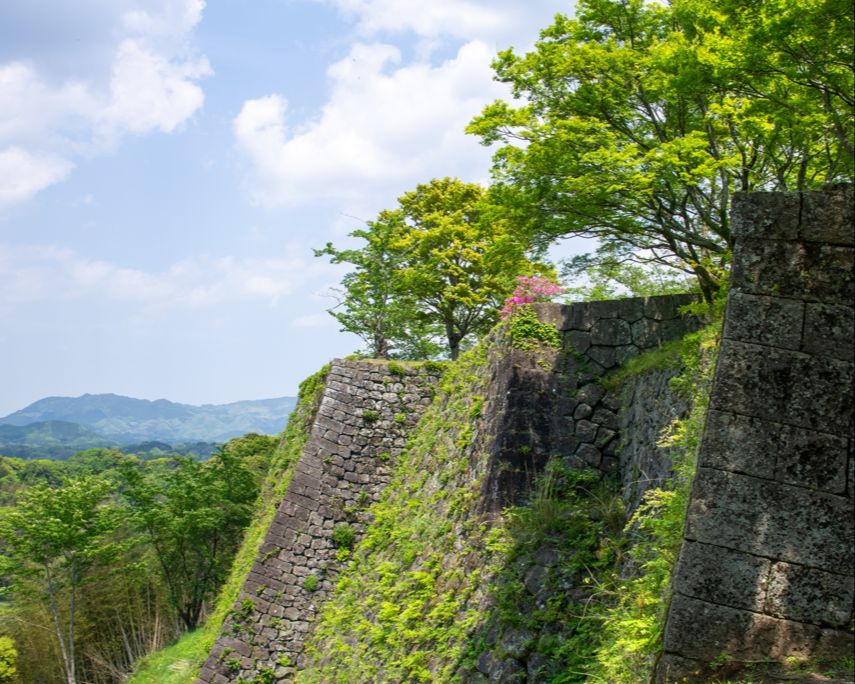 岡城