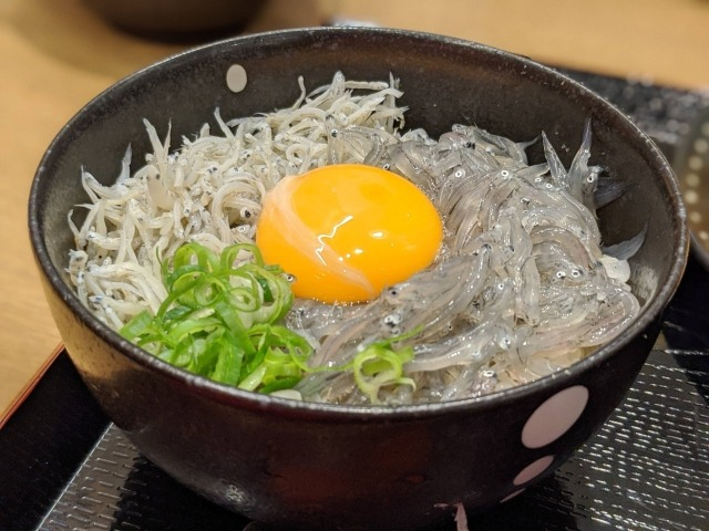 しらす丼