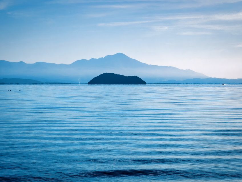 竹生島