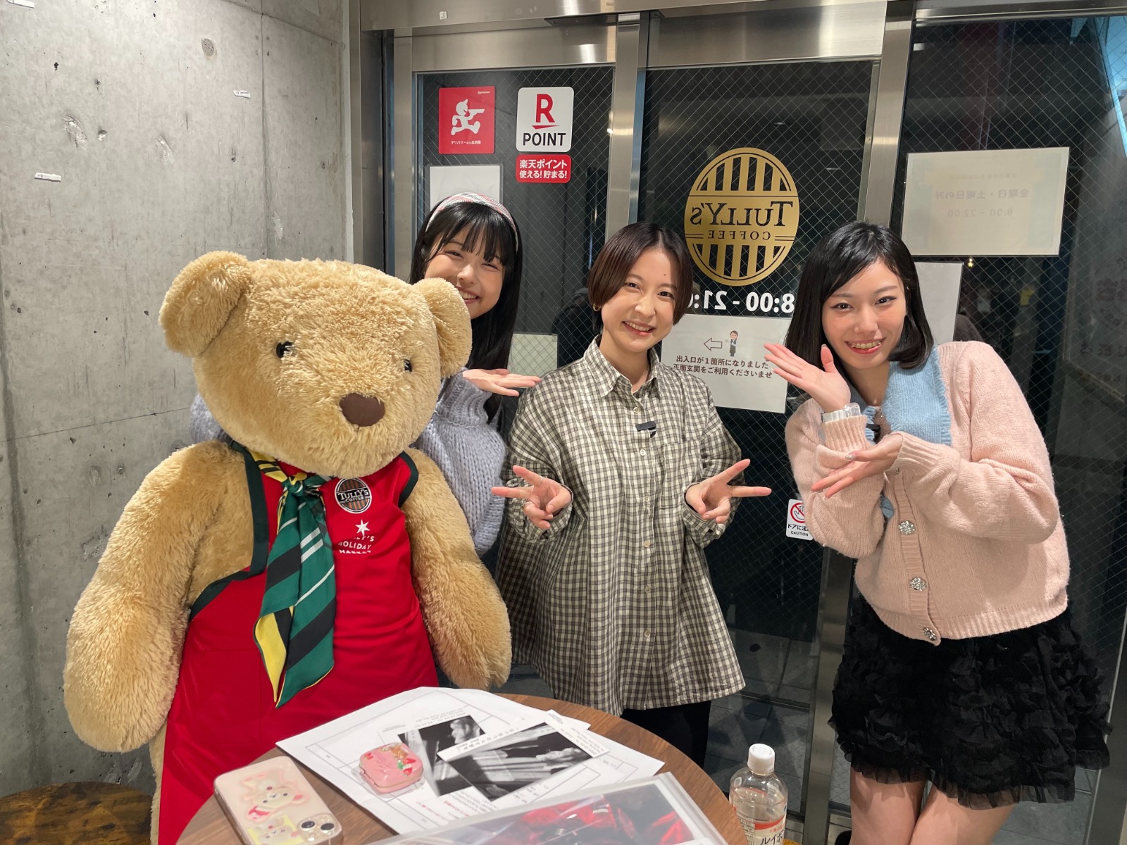 フォトグラファー山本春花さんと記念写真